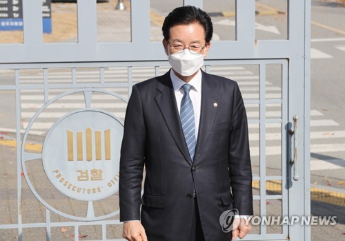 '회계부정 의혹' 정정순 구속 여부 오늘 밤 결정 날 듯