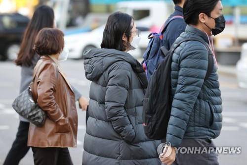 전국 아침기온 5도 이하…중부 낮에도 바람불어 쌀쌀