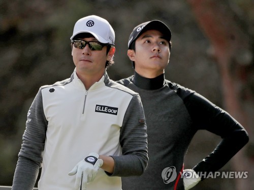 '대상이 눈앞에' 김태훈, KPGA 최종전 첫날 공동 3위(종합)