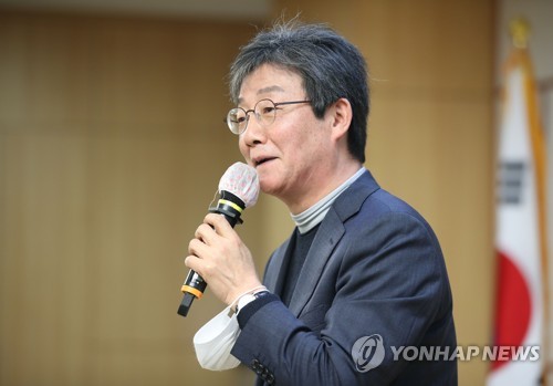 野지도부 '로또청약' 과천 방문…유승민은 '주택 토론회'