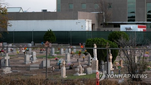 미국 코로나 확진자 하루에만 20만명 나왔다…일일 최다