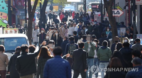 수도권 지역발생 확진자 이틀연속 100명대…1.5단계 격상되나(종합)