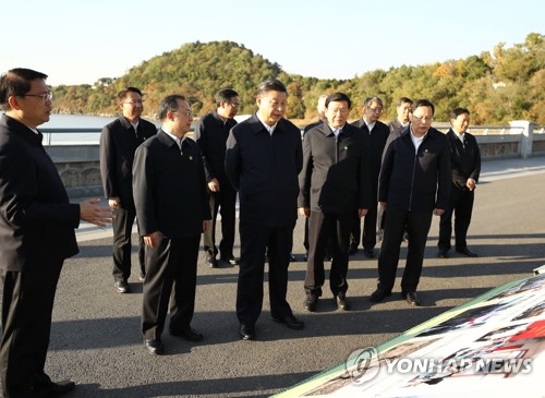 바이든 당선 속 시진핑 전방위 행보…'민심 수습·우군 확보'