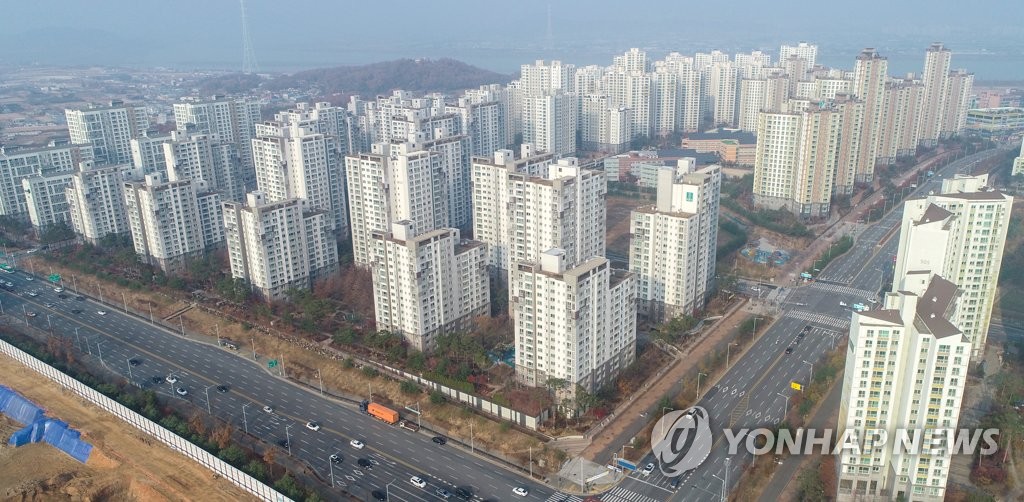 지난달 김포에서 거래된 아파트 절반가량은 외지인이 샀다