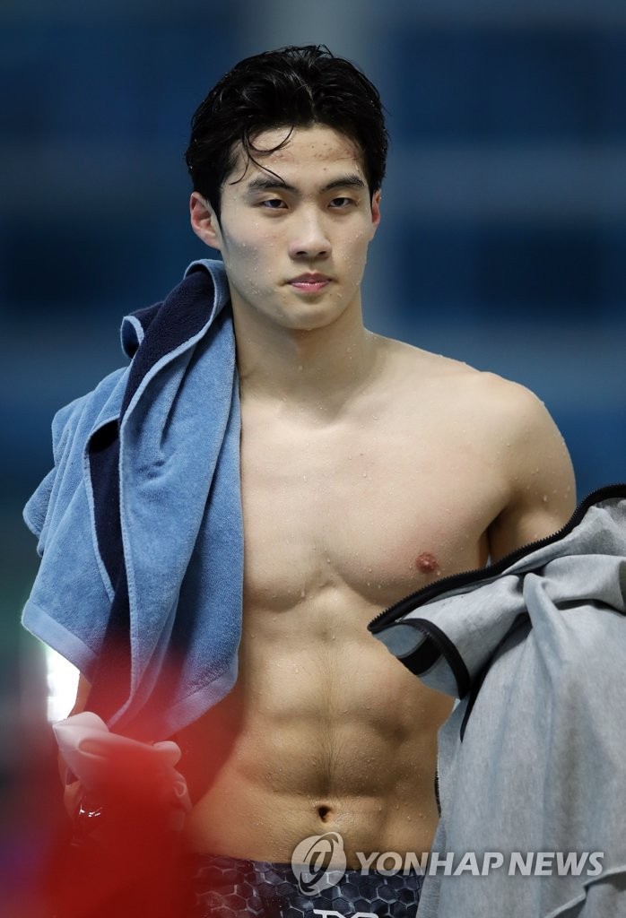 '18세 펠프스'보다 빠른 '17세 황선우'…설레는 한국수영