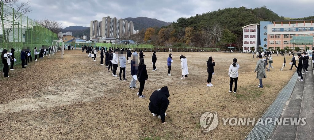 나주서 초등학생 2명 등 11명 집단감염…식당 등으로 전파(종합)