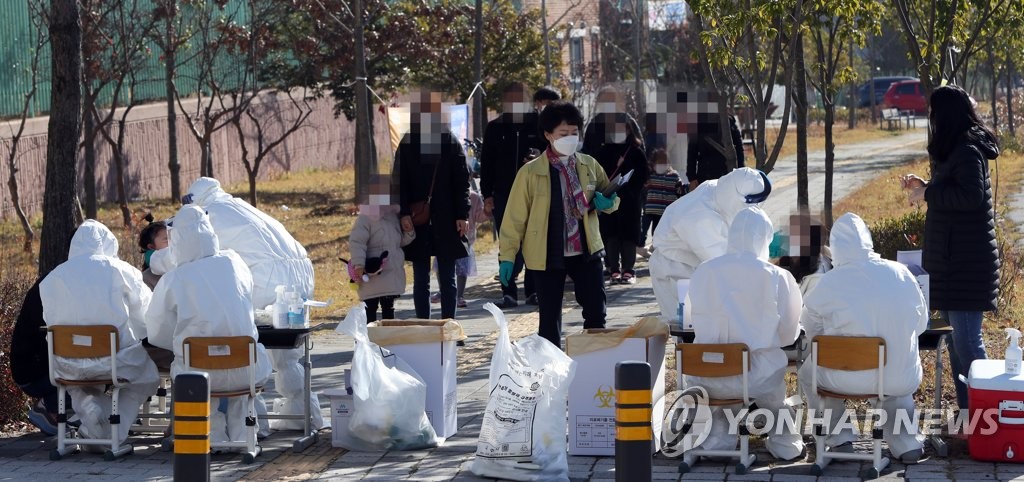 나주서 초등학생 2명 등 11명 집단감염…식당 등으로 전파(종합)