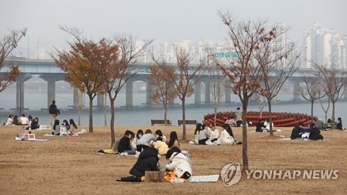 '예비경보' 수도권-강원 거리두기 격상되나…1.5단계 방역수칙은