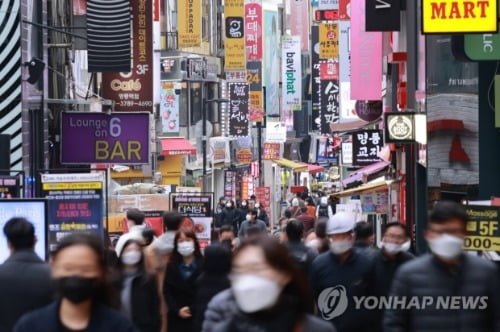 2단계 조치는…클럽 문닫고 카페 포장배달만,결혼식은 100명미만