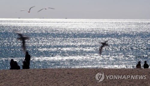 비수도권 거리두기 1.5단계로,일부는 2단계 검토…달라지는 점은