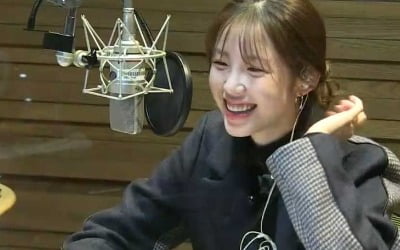 전효성, '세상을 여는 아침' DJ 활약 "떨려서 30분 잤다"