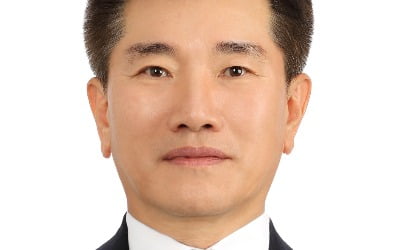 LG에너지솔루션 공식 출범…"2024년 매출 30조원 달성"