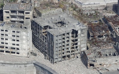 멈추지 않는 日의 군함도 역사왜곡…정부 "유감"