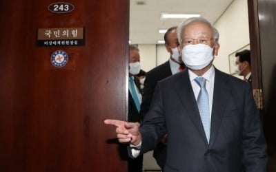 재계 원로 손경식의 한탄…"여야 어디에도 기업 편 없다"