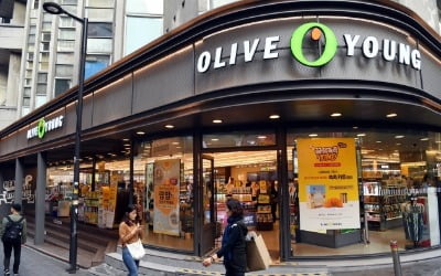 CJ올리브영 프리IPO '막전막후'.. 높은 인기 덕분에 기업가치 2배 '껑충'