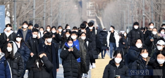 [포토] 2021 대입 논술고사 행렬