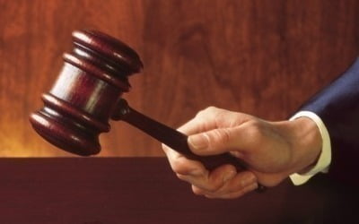 미성년 성폭행범 징역 7년…法 "피해자다움 요구 말라"