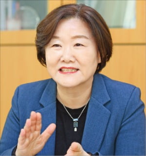 안혜연 여성과기인지원센터 소장 "여성 科技人 '제2 경력' 위한 다리 놓을 것"