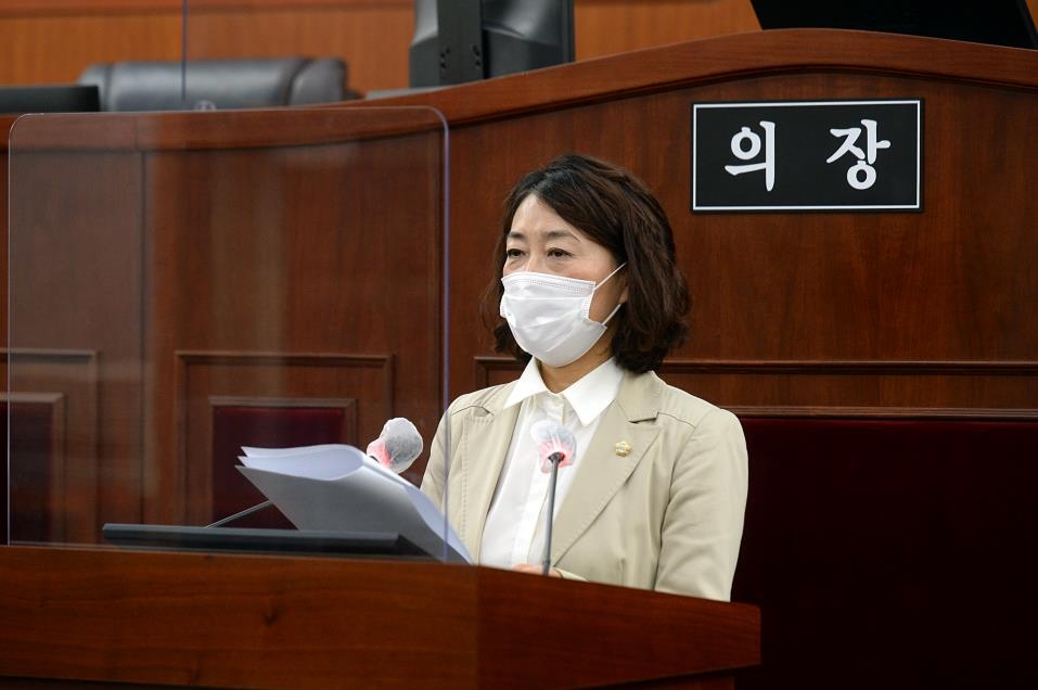 오산시의원, 지역구 5선 안민석에 "시장 왕따시켜 모욕감 줬다"