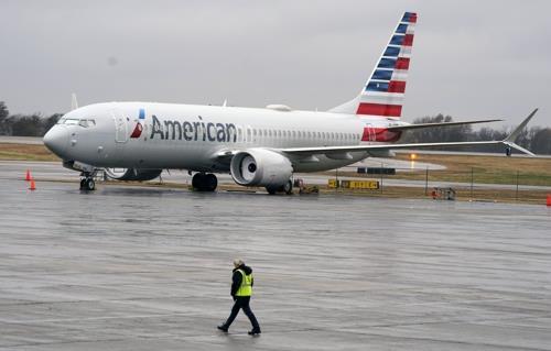 보잉, 운항 금지 풀린 737 맥스 첫 인도