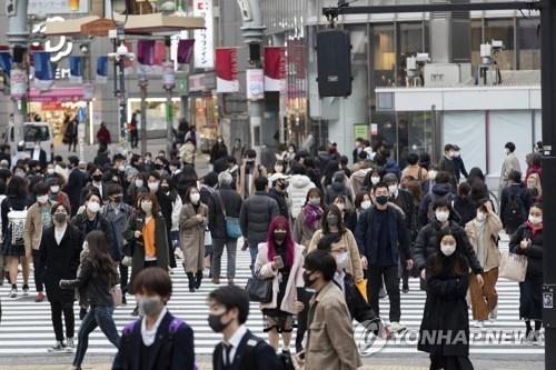 일본, 최악 코로나 확산에도 사회적 거리두기 '대충대충'