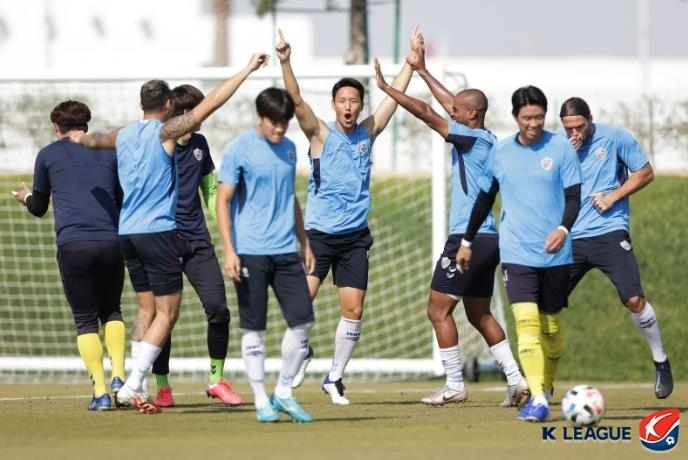 '8년 전처럼'…울산, 19일 아시아 프로축구 무패우승 도전