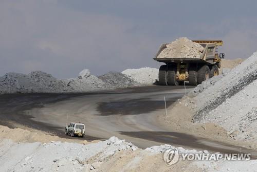 중국, 호주 석탄 금지해놓고 전력부족…"3도 이하만 난방"