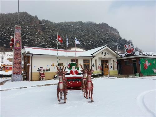 코로나19 확산에 봉화 산타마을 공식 행사 취소