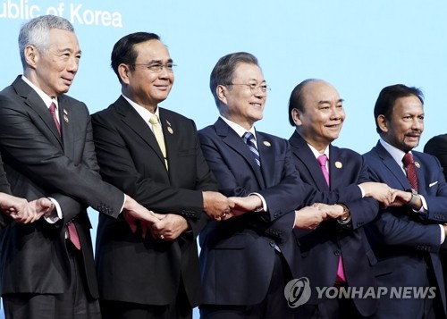 "아세안 국가가 경제동반자 협정 핵심축…협력 강화해야"