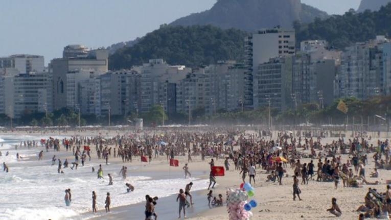 브라질, 성탄·새해 '코로나 봉쇄' 강화…비필수업종 영업 금지