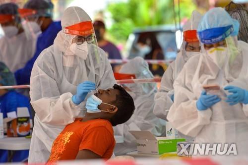 말레이 "코로나 변종 바이러스 발견…남아공·호주와 유사"