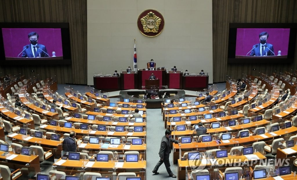 [속보] 민주당, 필리버스터 강제종료…국정원법 개정안 통과