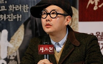 넷플릭스, 막장 드라마 만든다…이원석 감독과 '위기의 여자' 제작