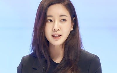 '복수해라' 김사랑, 생방송 뉴스에서 사고쳤다