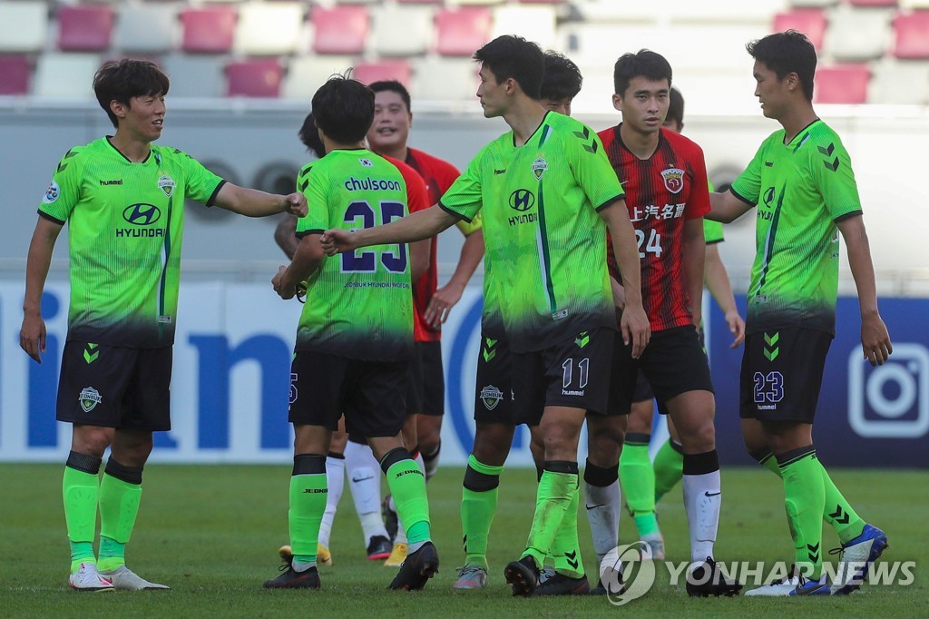 '벼랑 끝 생존' 수원, 고베 2-0 격파…ACL 16강 '극적 진출'(종합)