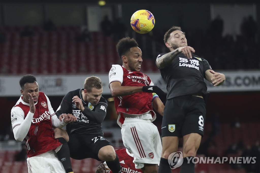 리버풀, 풀럼과 1-1 무승부로 선두 진입 실패…토트넘 1위 유지