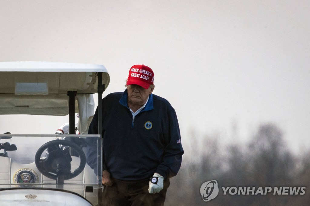 백악관·정부 고위관리 14일부터 백신 접종…"국가연속성 보장"(종합)