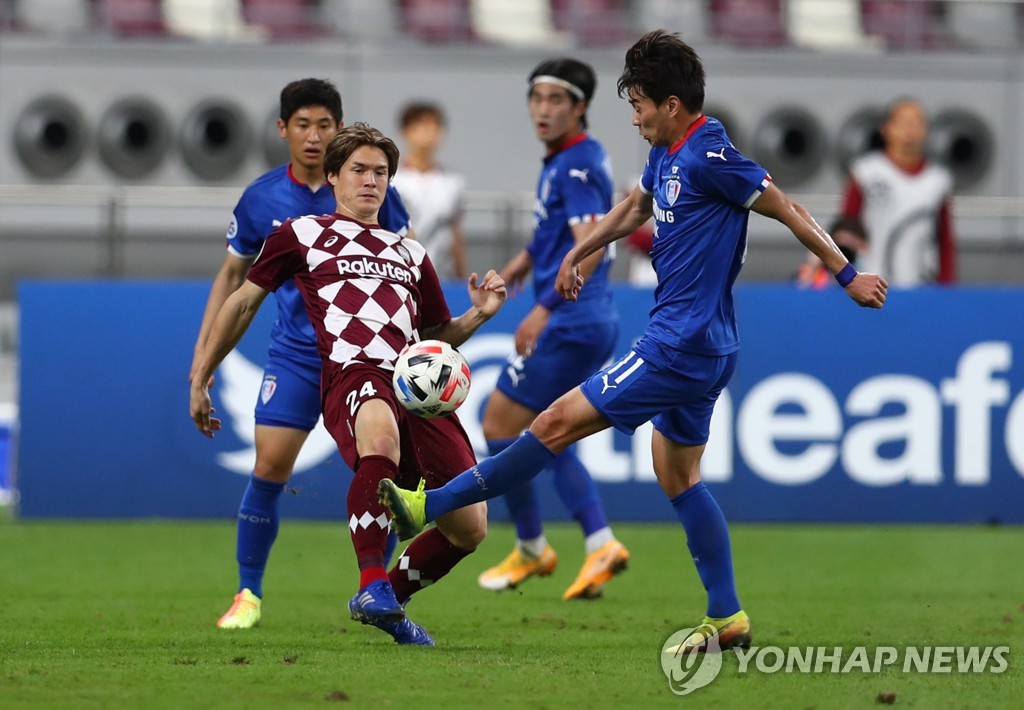 '벼랑 끝 생존' 수원, 고베 2-0 격파…ACL 16강 '극적 진출'(종합)