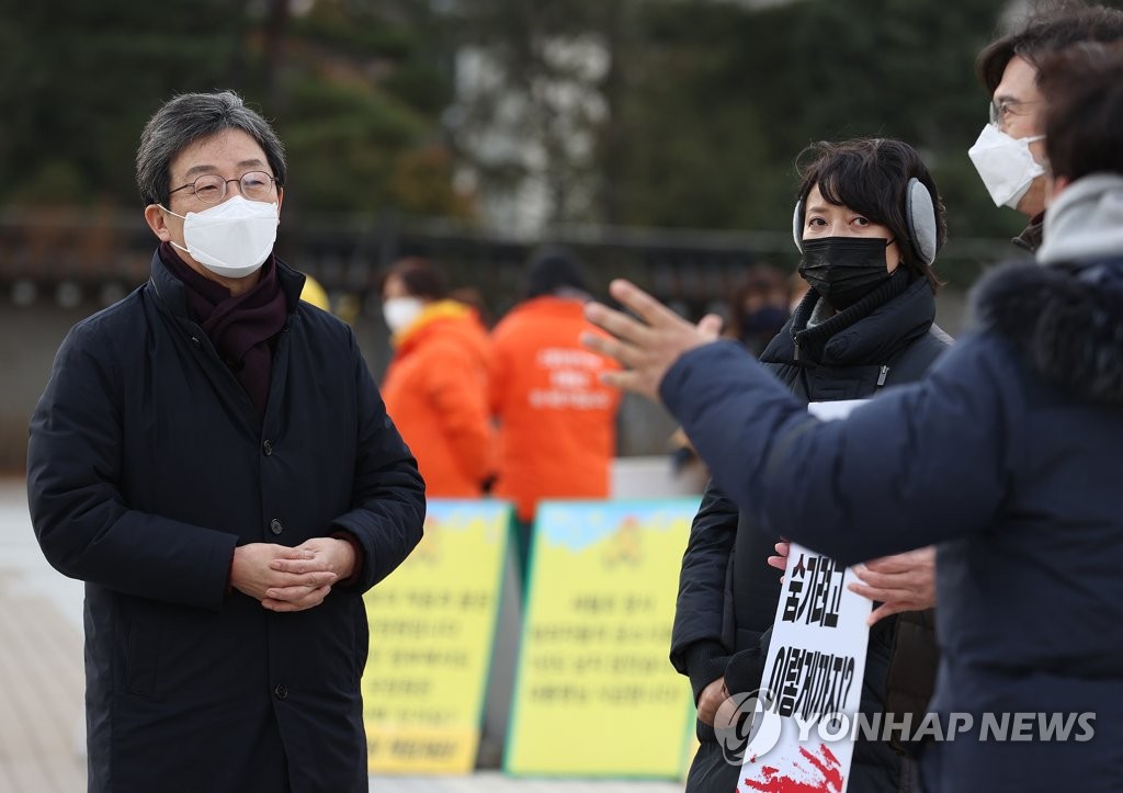 野, 윤석열 복귀 계기 총공세…"정권교체 서막 될 수도"