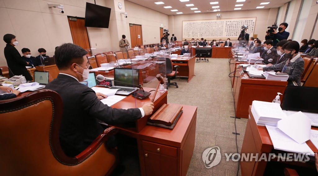 與, 중대재해법 처벌 대상서 소상공인·자영업자 제외 방침