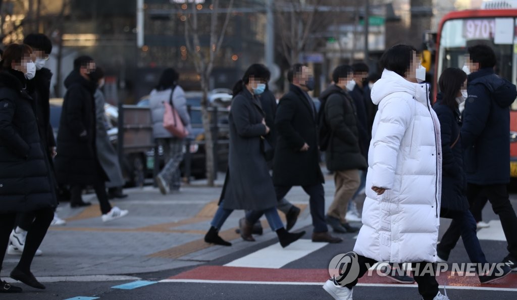 전국 대부분 아침 영하권 추위…일부 지역엔 눈 날림