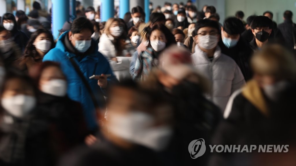 수도권 확산세 지속 "어느 때보다 위험"…비수도권 환자도 증가