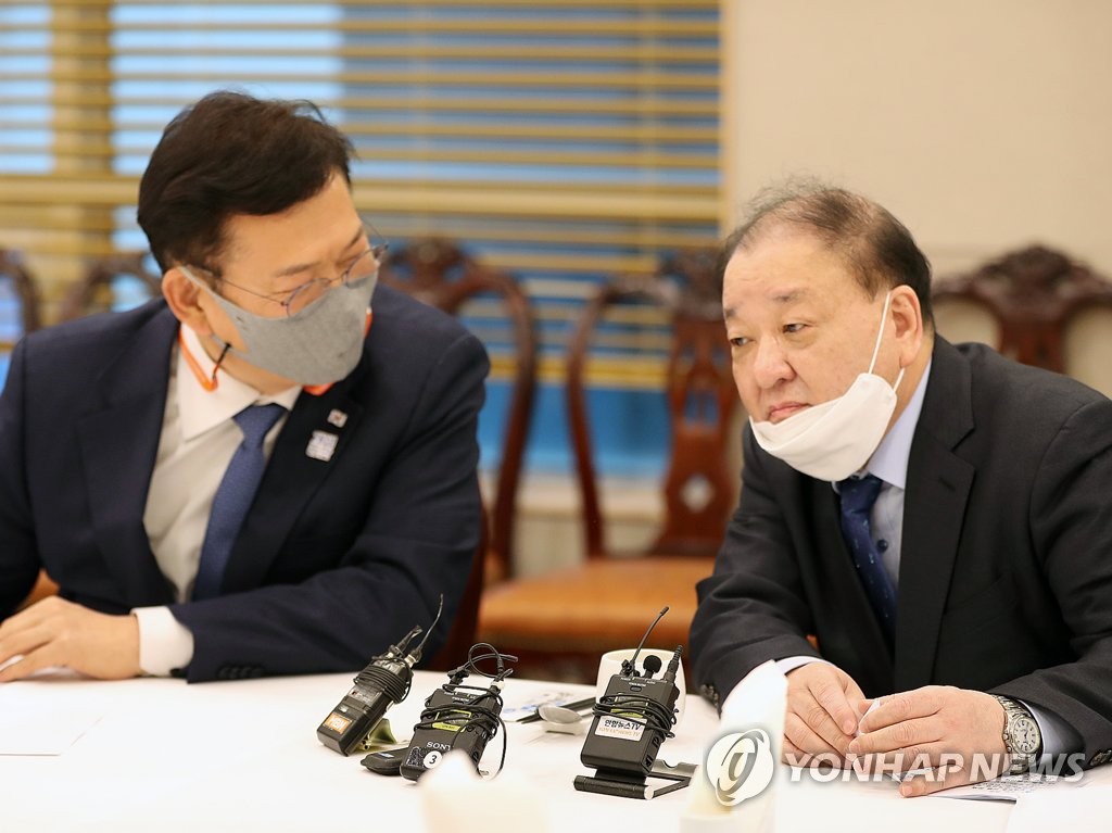 강창일 "한일 관계 우호적 전환 역할"…與 의원 오찬 간담회