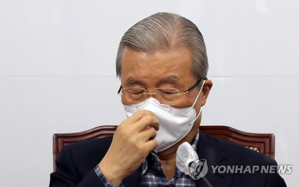 갈수록 커지는 '安·尹 바람'…김종인의 선택은?