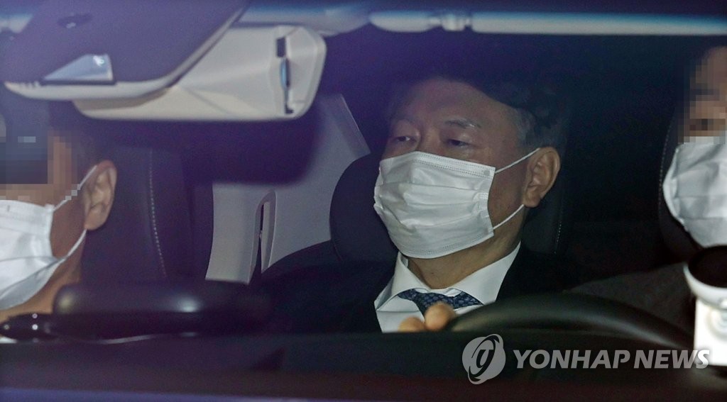 '尹징계위' 2차 심의 시작…오늘 징계 여부 주목