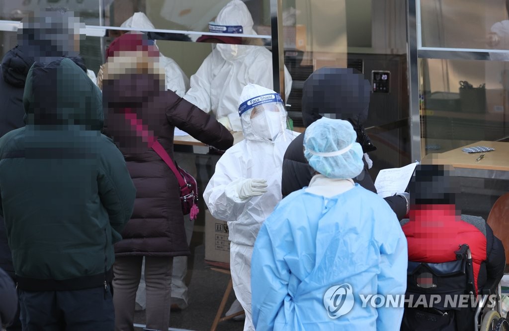 화성 동탄 거주 초등학생 형제 확진…교내 긴급돌봄교실 중단