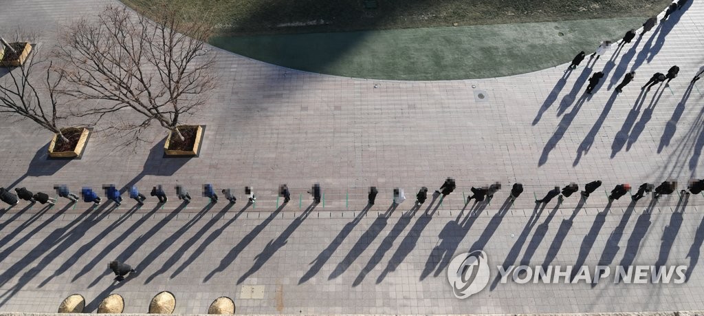 [3보] 신규확진 1천62명 사흘째 1천명대, 지역 1천36명…사망자 11명