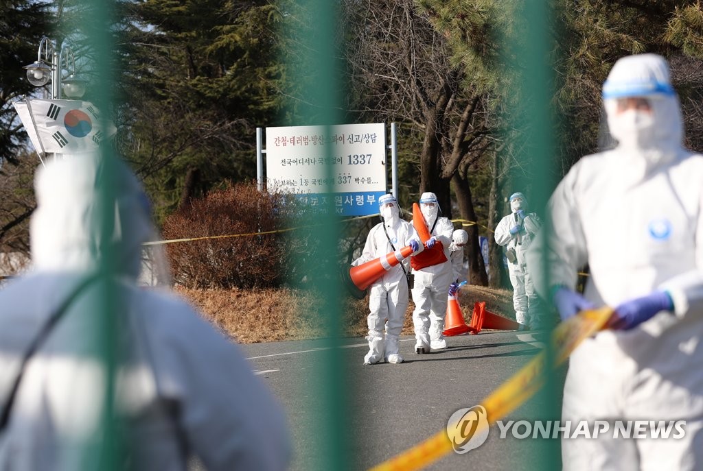 논산훈련소 입영장정 확진 11명→2명→11명…'오락가락' 혼란만