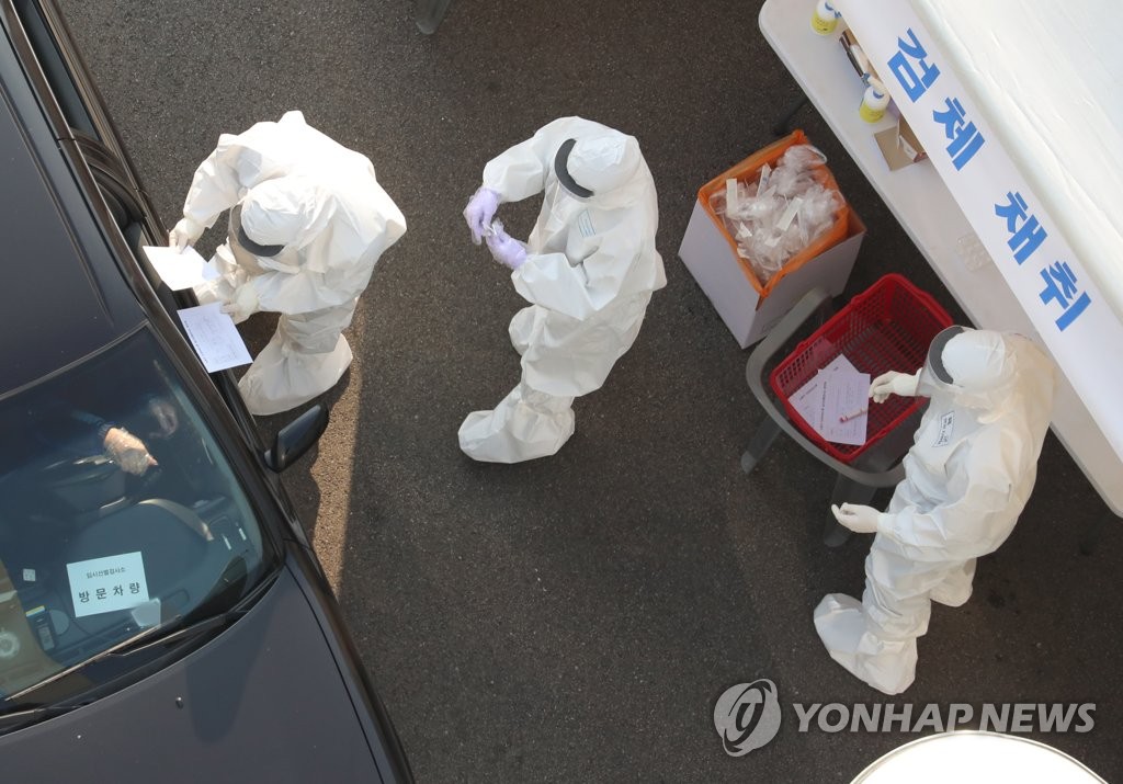 서울 노인시설·산후조리원 등 취약시설 집단감염 계속(종합)