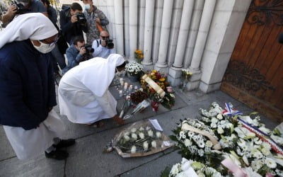 프랑스, 테러 방지 나선다…"이슬람사원 76곳 조사, 급진사상 확인 시 폐쇄"
